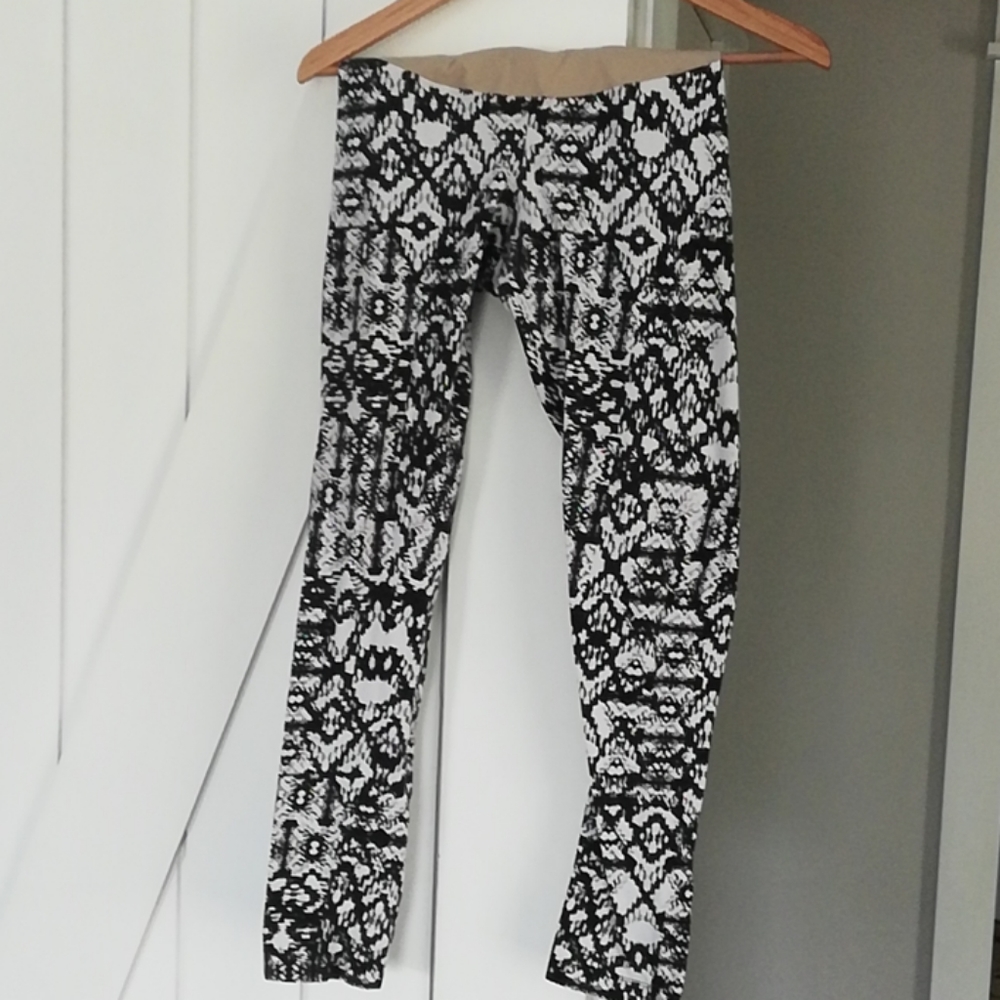 Maternity leggings